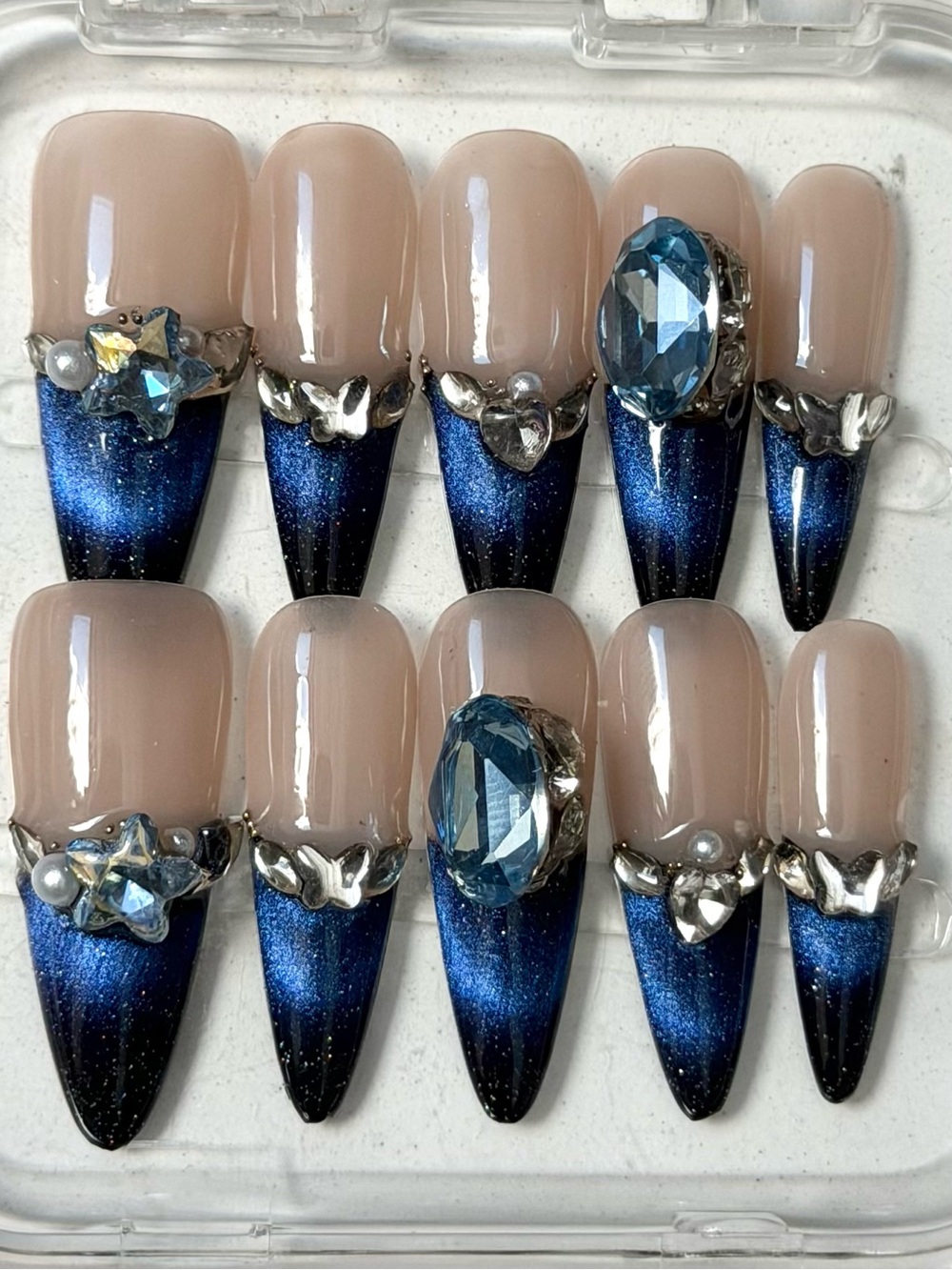 Luxury Blue Ombre Stiletto Press-On Nails Size M